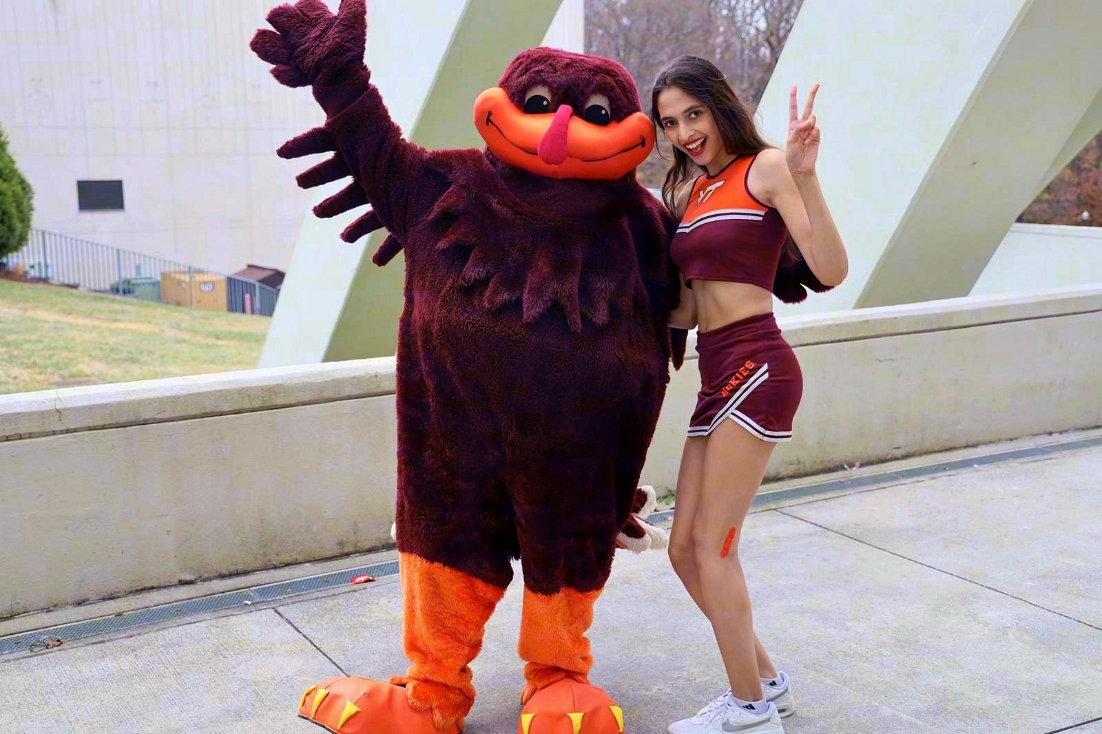 Hokies Cheer: frame 3